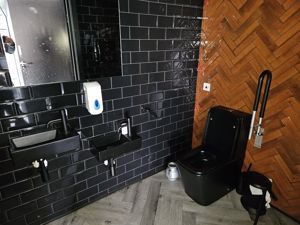 Photo 23- click for photo gallery